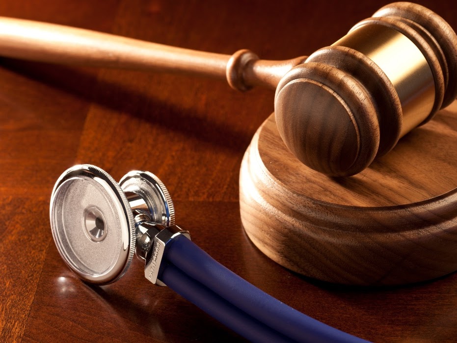 How a Medical Malpractice Lawyer Can Assist You Through the Legal Process